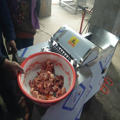 Van het de Kippen Ruwe Bevroren Vlees van China Automatische Industriële Scherpe de Machinesmachine van Cuber Dicer