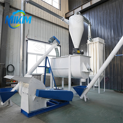 Grootschalige voermachines en -apparatuur, hoge stabiliteit, lage uitval, arbeidsbesparend, geschikt voor gebruik in de pluimveehouderij.