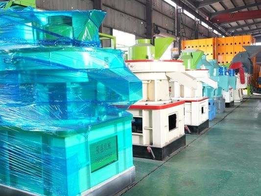 Commerciële Landbouw 212mm Houten Korrel die Machine met Dieselmotor maakt