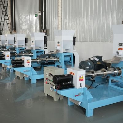 Aquatische de Korrel van het Vissenvoer Constructeur Van machines met geringe geluidssterkte 8cm Schroef 350kg/H