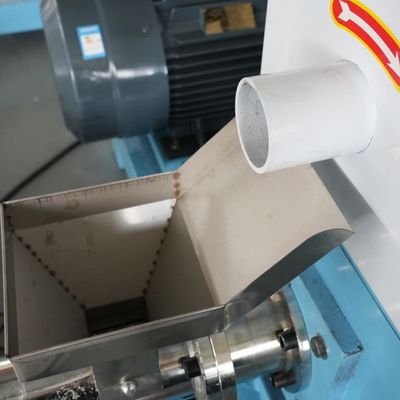 De hoge van het Voer Drijvende Vissen van het Productiviteitshuisdier Machine van de het Voerextruder 300 Kg