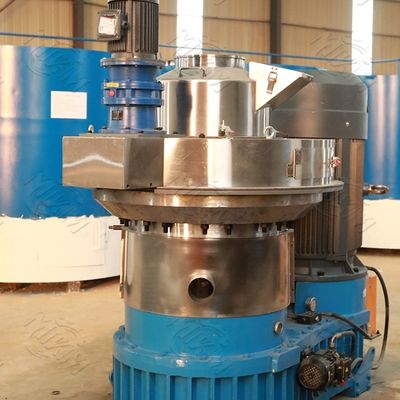 Biofuel van de luzernebagasse Plastic Korrel die Machine 5000kg/H 2mm maken