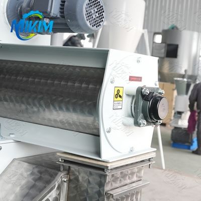 Elektrisch 3kw-30kw-van het het Gevogeltevoer van het Kippenvee de Korrelmachine aangepast Voltage