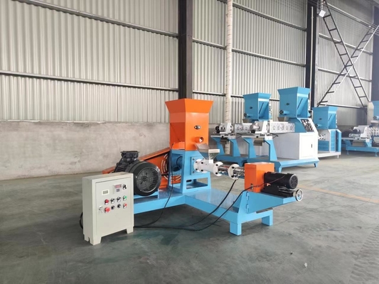 Professionele de Korrelmachine van Rang100-120kg/h Vissen voor Industrieel Gebruik