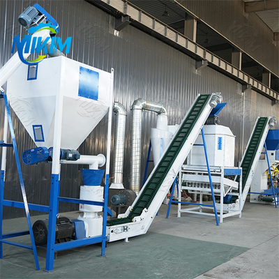 Grootschalige voermachines en -apparatuur, hoge stabiliteit, lage uitval, arbeidsbesparend, geschikt voor gebruik in de pluimveehouderij.